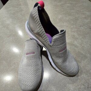 U.S. POLO ASSN Women's Hilly K Slip-On Casual Knit Sneakers - Gray/Pink - Sze 6W